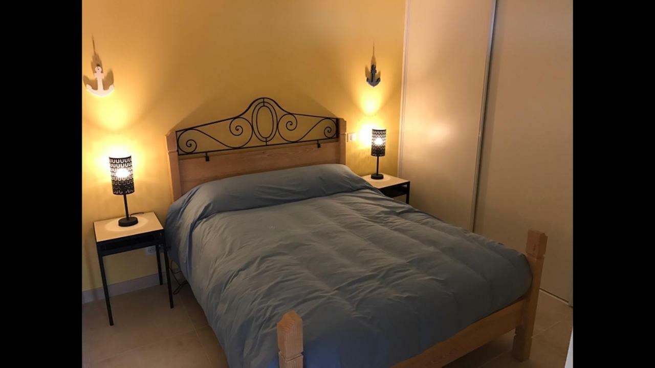 Appartement En Bord De Mer แซ็งต์-มารี-เดอ-ลา-แมร์ ภายนอก รูปภาพ