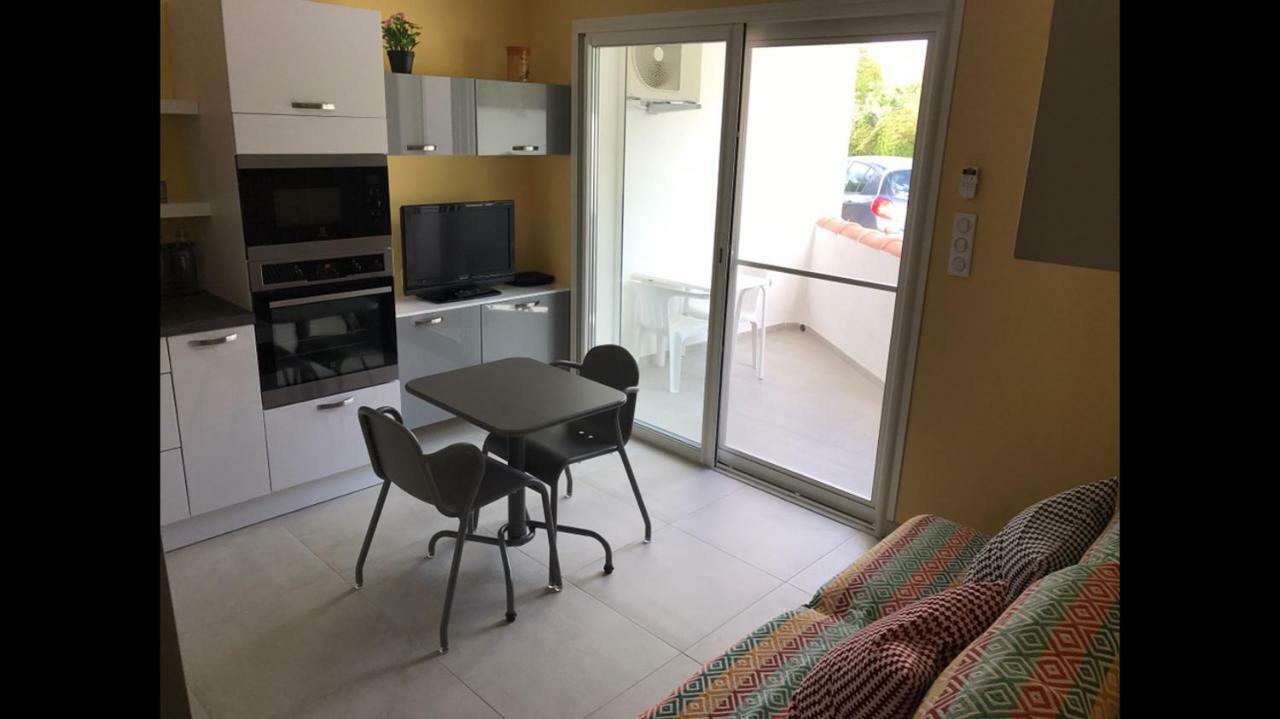 Appartement En Bord De Mer แซ็งต์-มารี-เดอ-ลา-แมร์ ภายนอก รูปภาพ